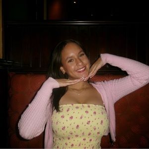 Meet your Posher, Ariana